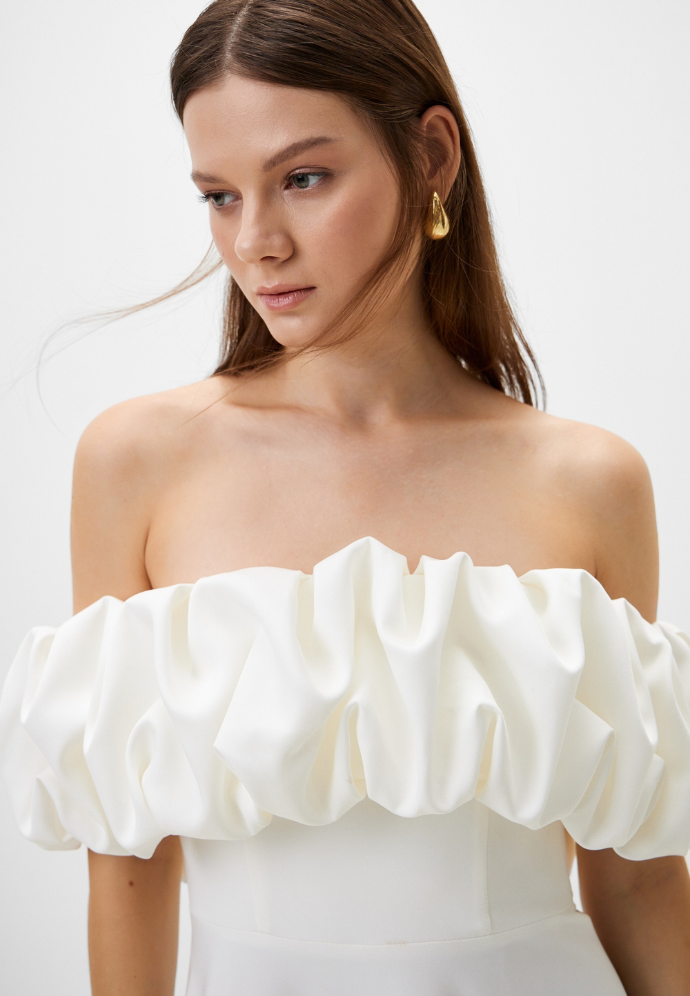 Свадебное платье с буфом