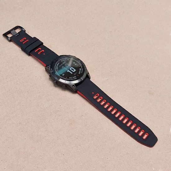 Ремешок силиконовый двухцветный 26 мм для Garmin Fenix 7x/6x/5x/5x plus/3, Descent, Tactix, Enduro, D2, Instinct 2X (Черный/красный)