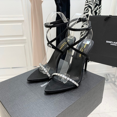 Saint Laurent Pumps
