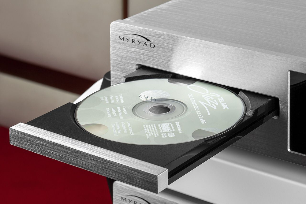 CD проигрыватель Myryad Z310
