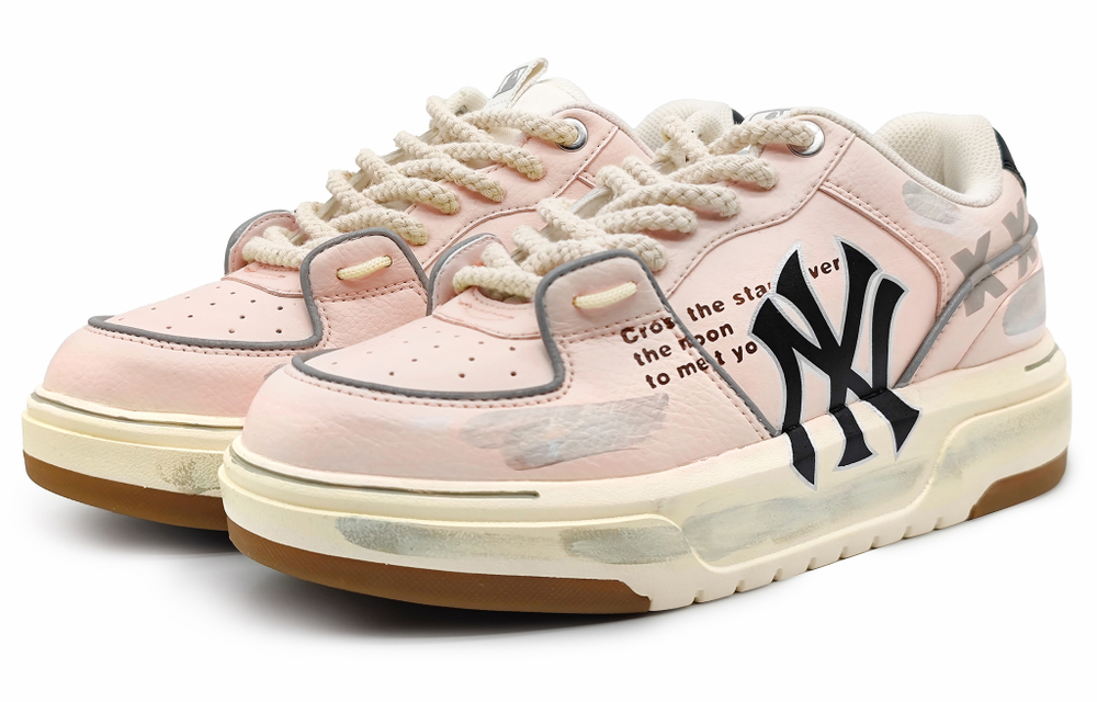 [Customized sneakers] MLB Chunky Liner creative graffiti under the peach blossom tree erosion deconstructing tail rope disassembly increased low-top sneakers for men and women with the same style light pink