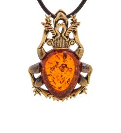 AM-3371 Подвеска «Жук Ольхоед» (латунь, янтарь)