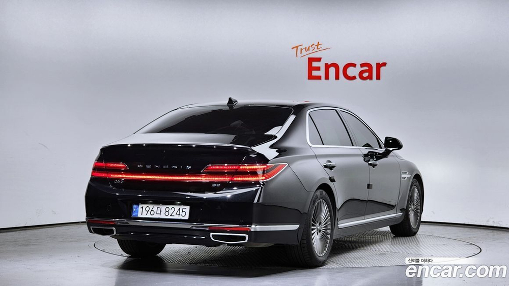 Genesis G90 3.8 (02.2020)