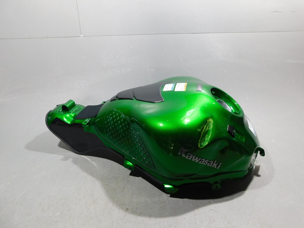 Бак Kawasaki Ninja H2 024078