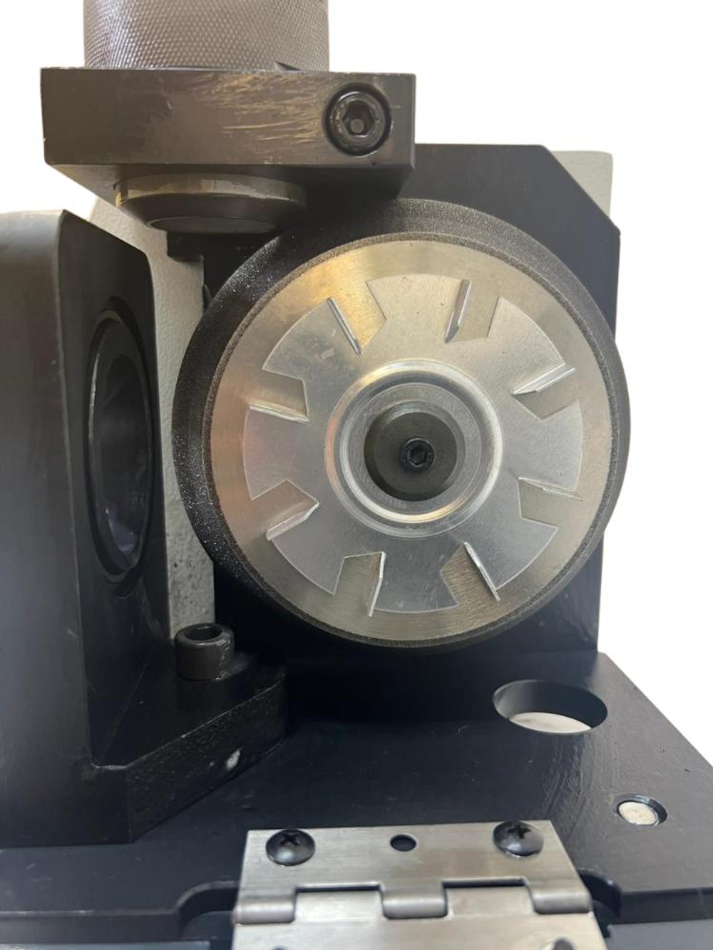 Заточной станок для сверл REALREZ Z26