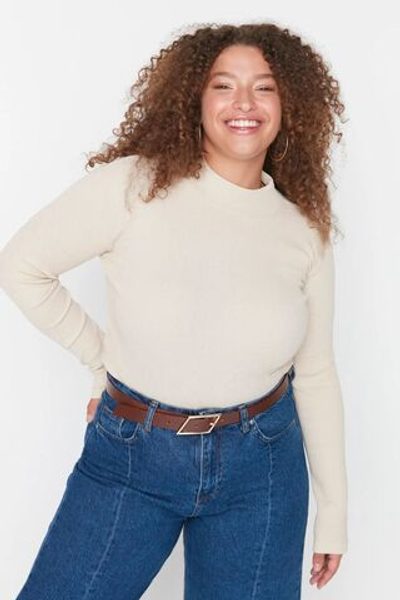 Бежевый облегающий воротник-стойка/облегающая трикотажная блузка больших размеров TBBAW23AF00003