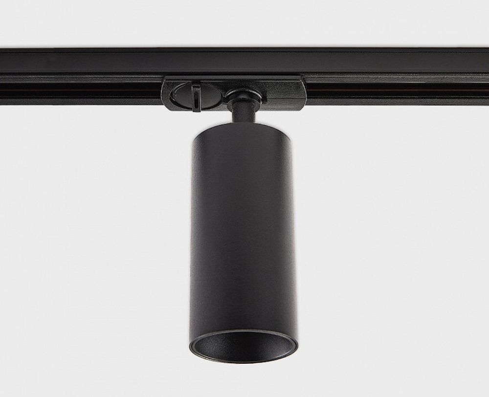 Светильник на штанге Italline IT02 IT02-020 black 3000K