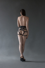 Трусики Hotter Lola Games с анальной пробкой 10,5 см, M-L