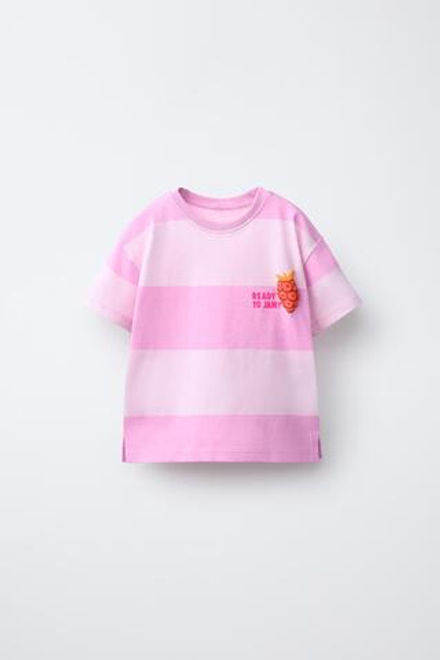 ZARA ФУТБОЛКА В ПОЛОСКУ С РЕЛЬЕФНЫМ ПРИНТОМ ФРУКТОВ, РОЗОВЫЙ