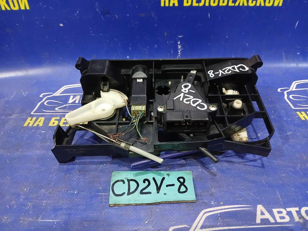 Блок управления климат-контролем MITSUBISHI LIBERO 2001