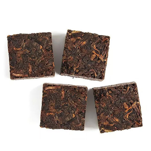 Пуэр Магия Пу-Эра (Qian Shun Fang Zhuan) (2012г Провинция Юньнань Denfu Tea Factory 4 года) РЧК 500г