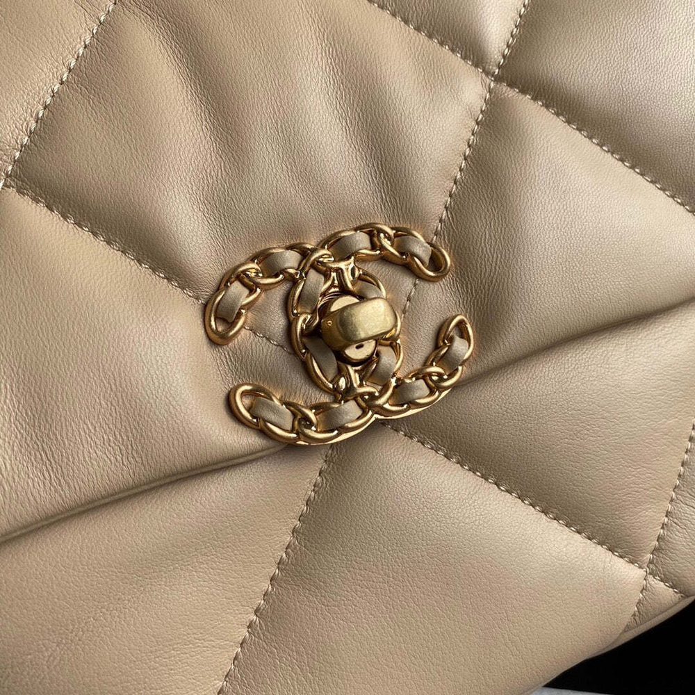 Chanel 19 Large 30 cm