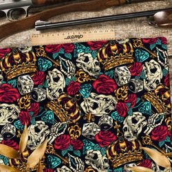 Ткань шелк Армани кости, розы, бриллианты и короны на чёрном фоне