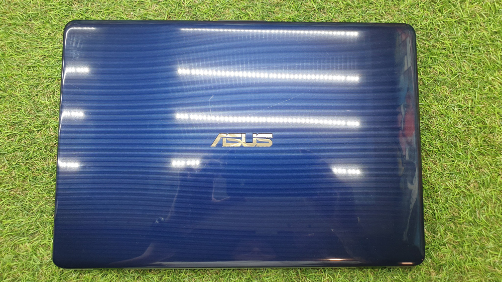 Ноутбук ASUS 4 ядра покупка/продажа