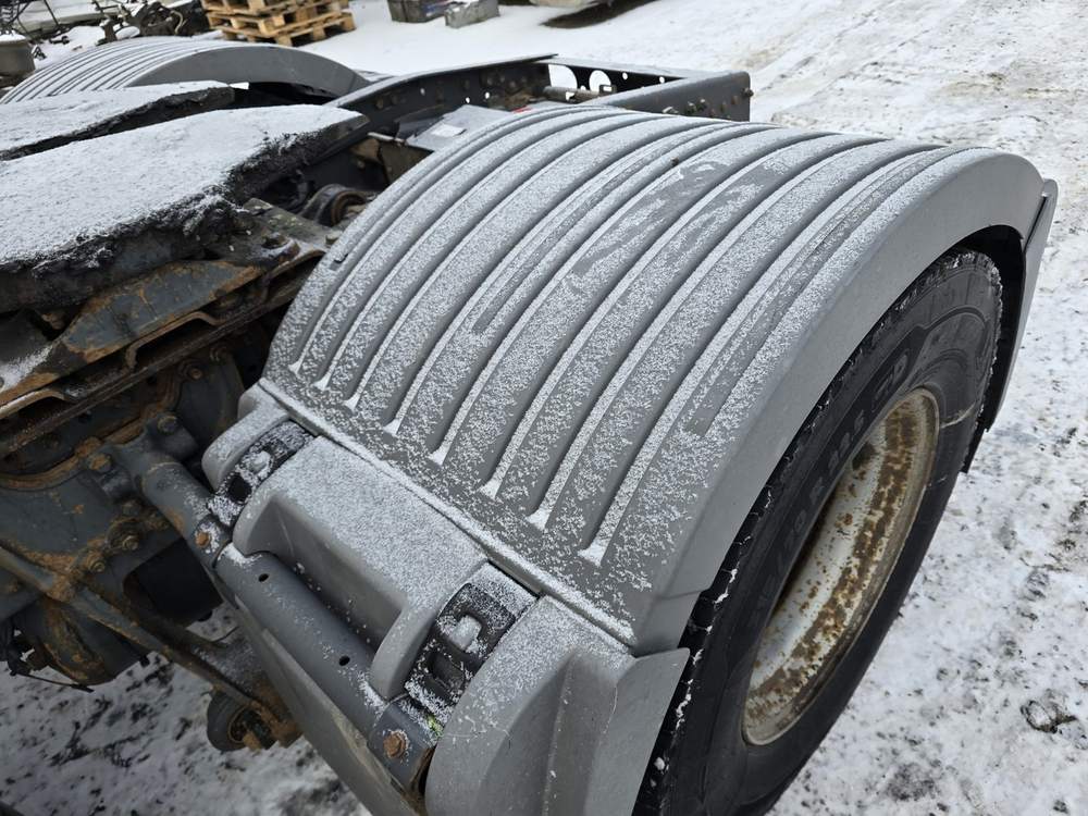 Крыло заднее верхняя часть