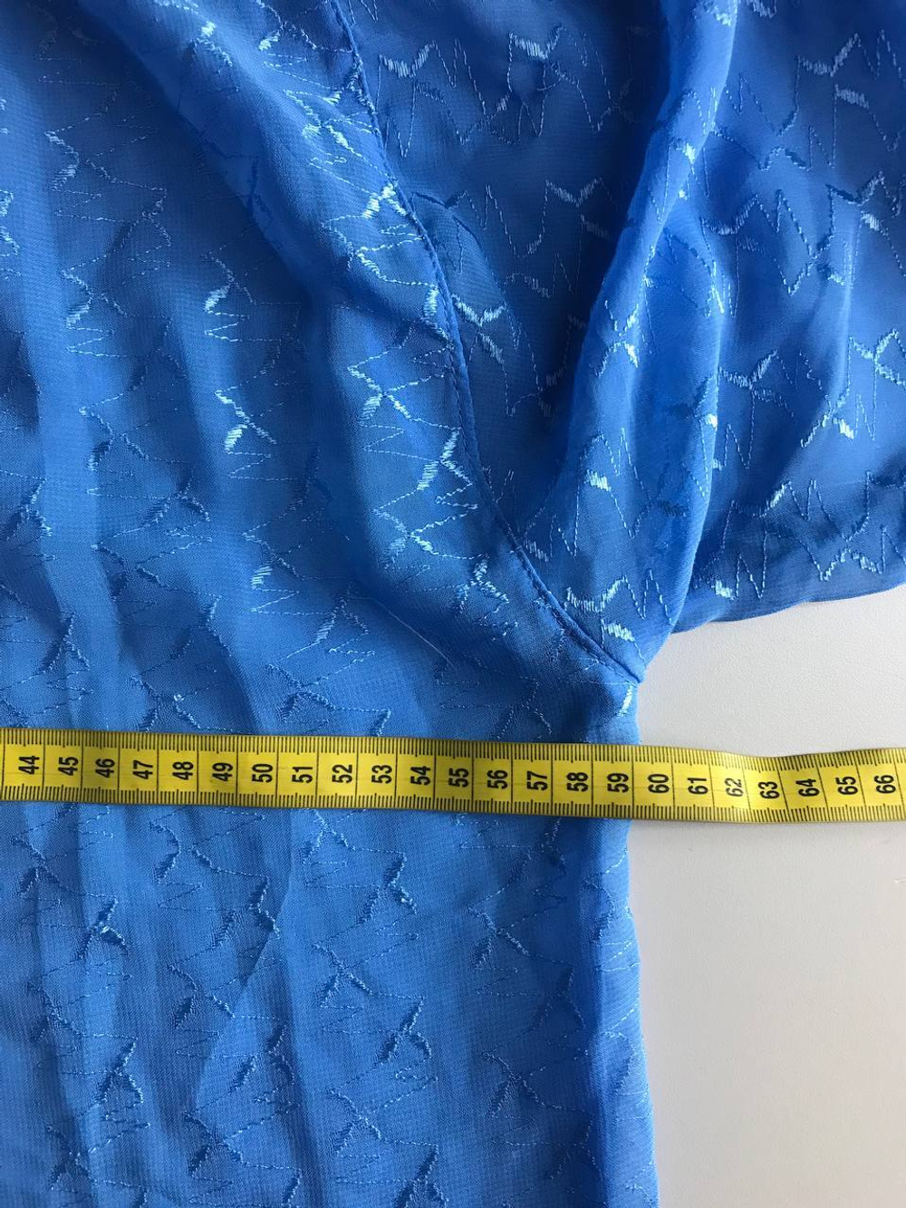 Блузка приятного оттенка, маркировка XL, визуально на 50 размер