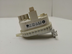 WLX20362OE/19 кт116 Датчик уровня воды для стиральной машины Bosch 9000188245 б/у