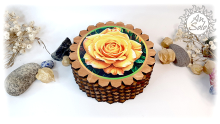 Большая деревянная шкатулка "Желтая роза"