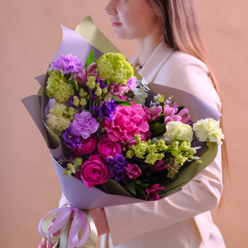 Купить Яркий букет с французской Кантри блюз и эустомой #155