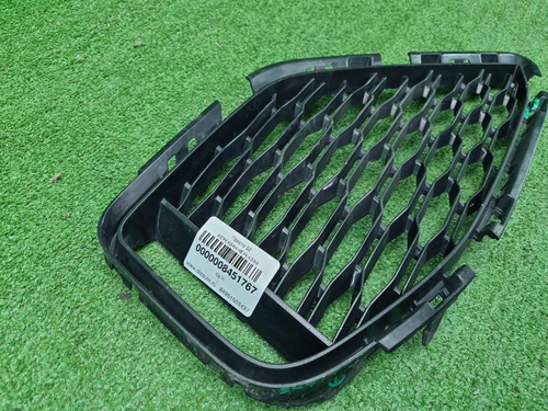 Решетка бампера правая BMW 8er G14 (18-22) M-paket