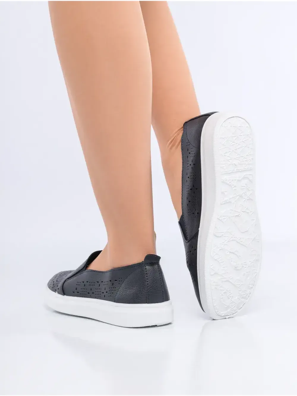 Мокасины летние с перфорацией