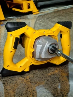 Миксер строительный электрический Dewalt, 2600 Вт
