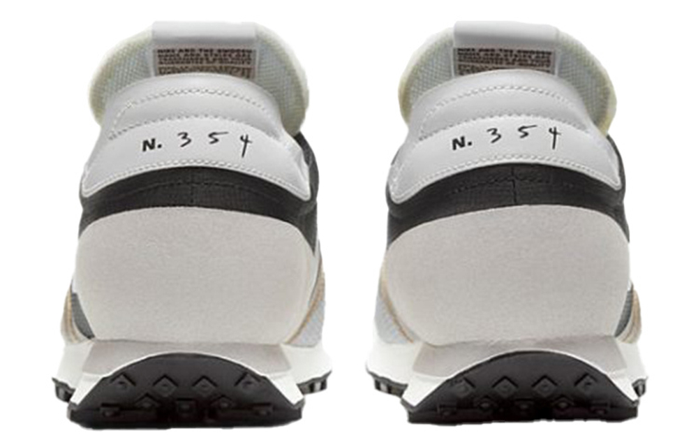 Кроссовки Nike Daybreak
