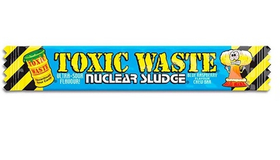 Кислая жевательная конфета Toxic Waste Nuclear Sludge Blue Raspberry со вкусом малины, 20 г
