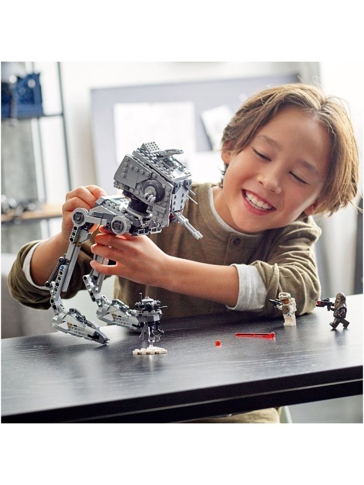 Конструктор LEGO Star Wars 75322 AT-ST на Хоте