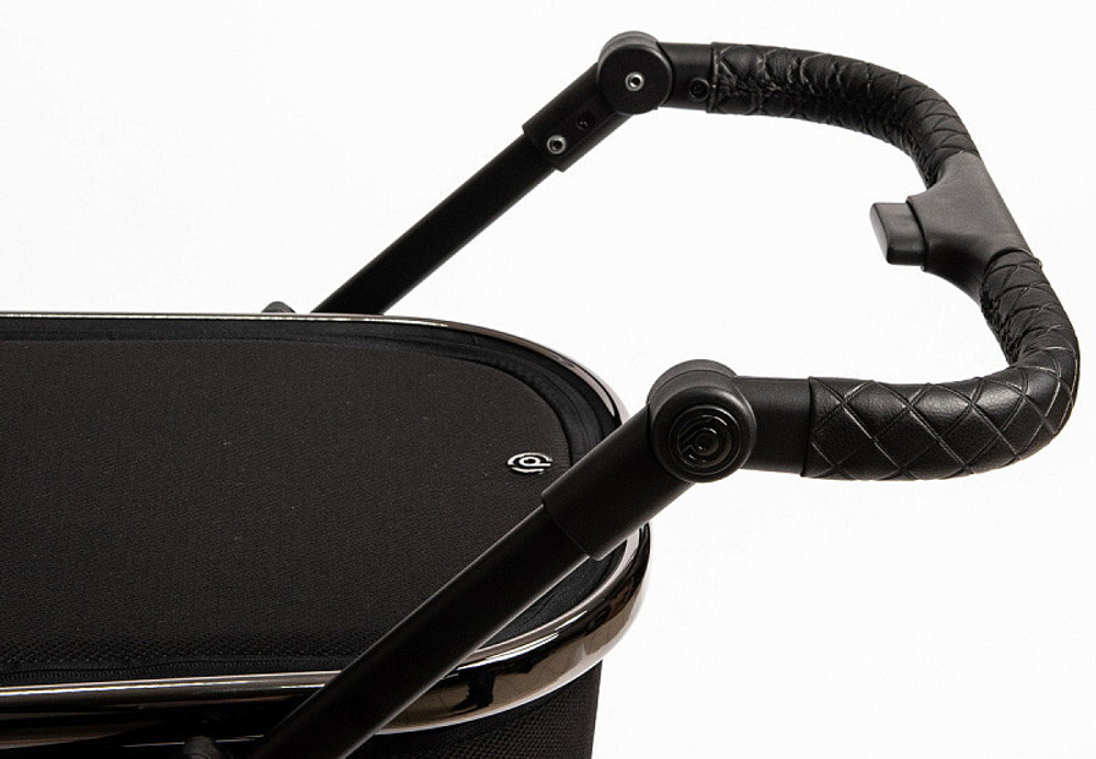 Детская коляска Peppy Tecla 3 в 1 с автокреслом Verona Black Shadow Black Chrome Edition Черный