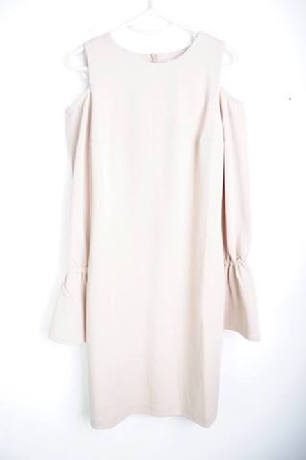 Платье Aleksandra Kazakova модное, маркировка M, визуально на 46 размер, новое