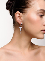 Серьги "Flower White Or Sex White" Dew