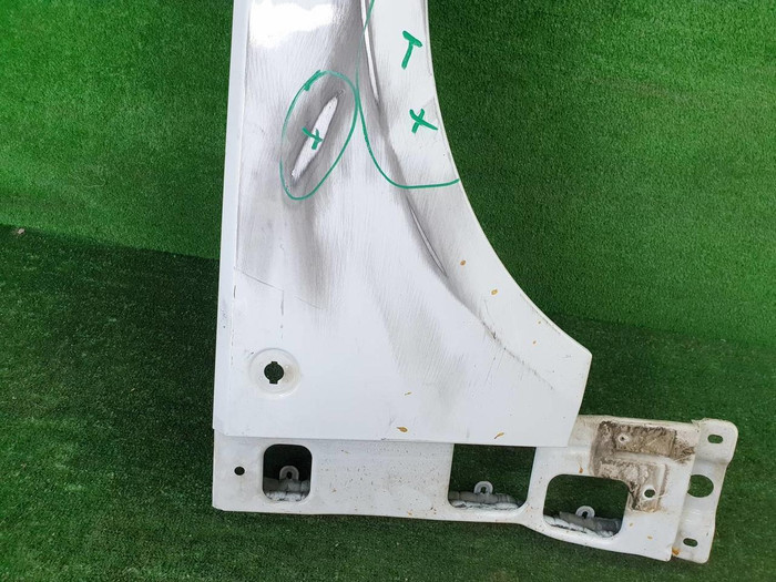 Крыло переднее правое Range Rover Vogue 3 L322 (2002-2012)