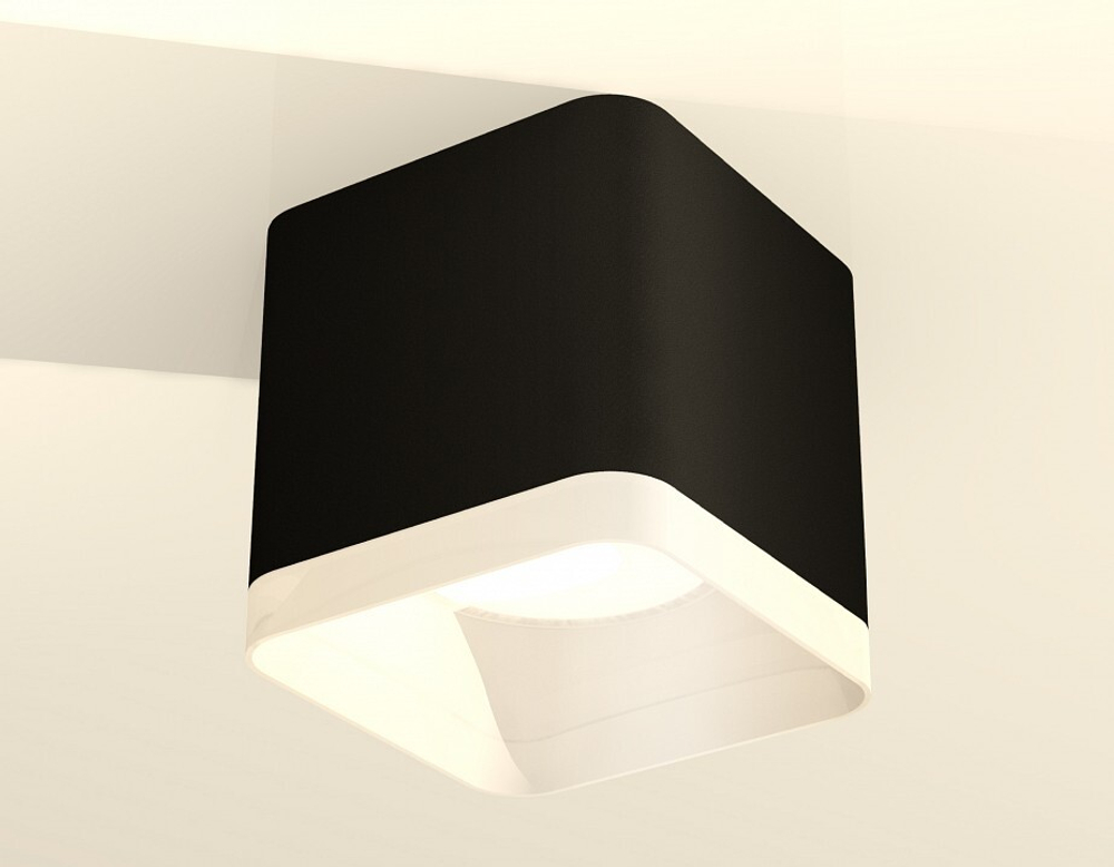 Накладной светильник Ambrella Light XS XS7806040