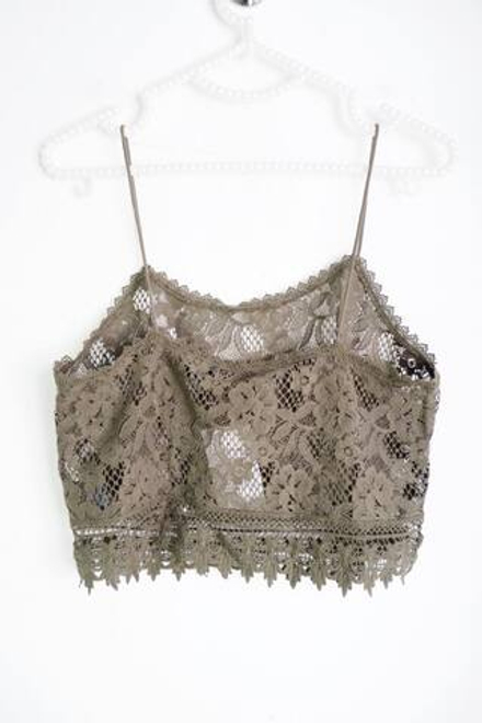 Топ Vero Moda красивый, маркировка 155/76А, визуально на 38 размер, новый