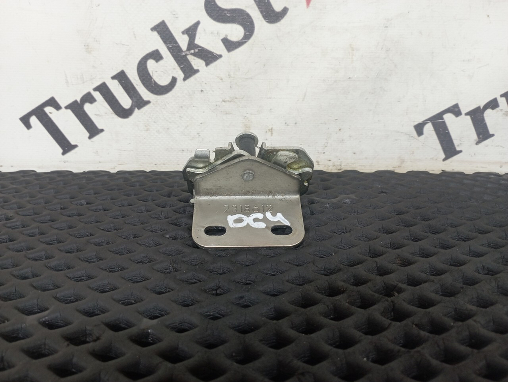 Замок инструментального ящика правый 2023г