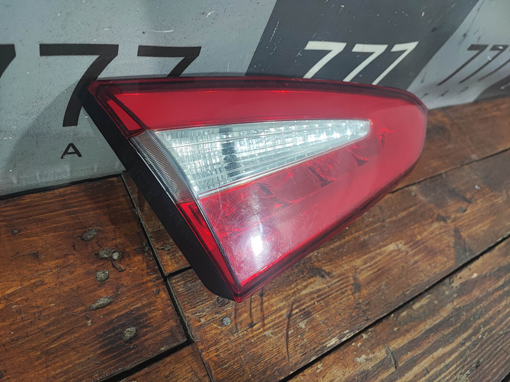 Фонарь задний левый Kia Cerato 3 (YD) 13-16 Б/У Оригинал 92403A7320