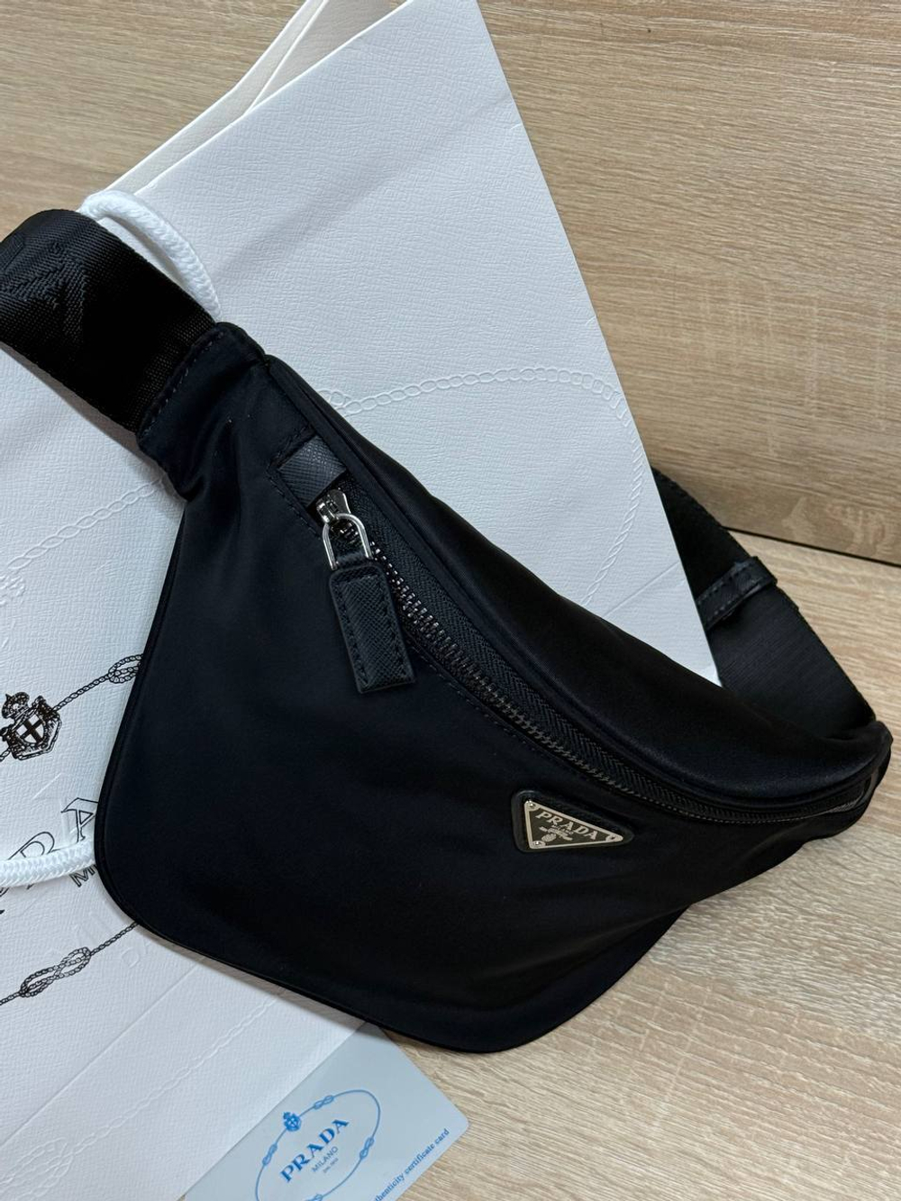 Сумка поясная Prada