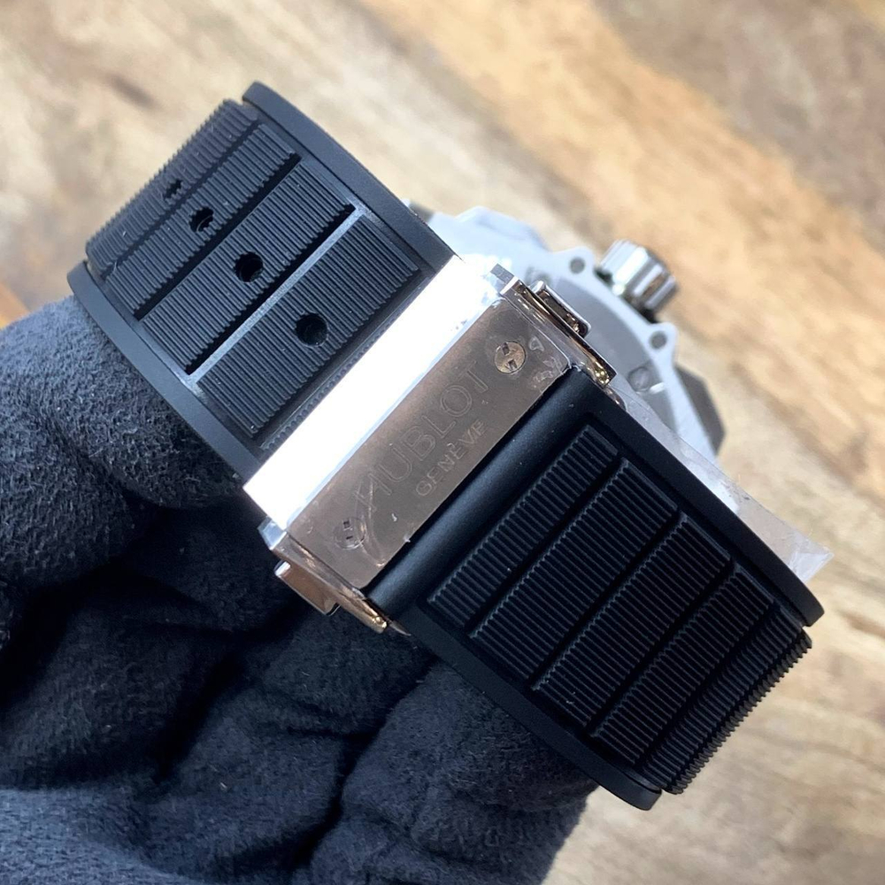 Часы Hublot