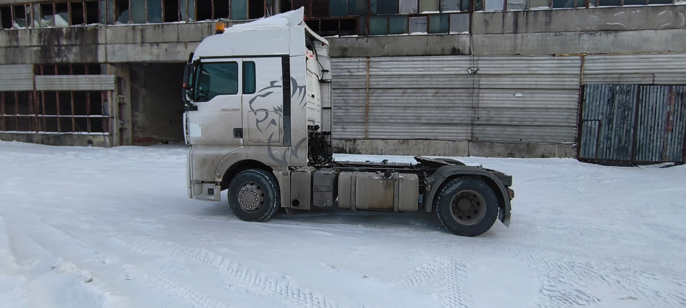 SITRAK C7H 4x2 Седельный тягач ZZ4186V361HE (Дизельный, 12,4 л, 480 л.с., АТ)