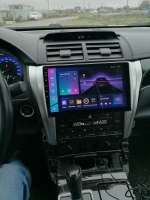 Магнитола для Toyota Camry 55 2014-2018 (рамка серебро) - FarCar BM466M монитор 10.36" QLED на Android 14, TS10, 4+32Гб, CarPlay, 4G SIM-слот