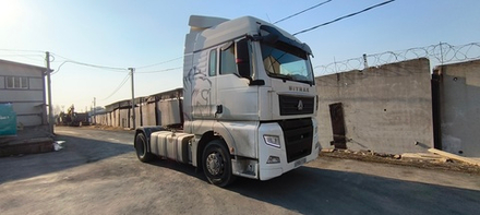 SITRAK C7H 4x2 Седельный тягач ZZ4186V361HE (Дизельный, 12,4 л, 480 л.с., АТ)