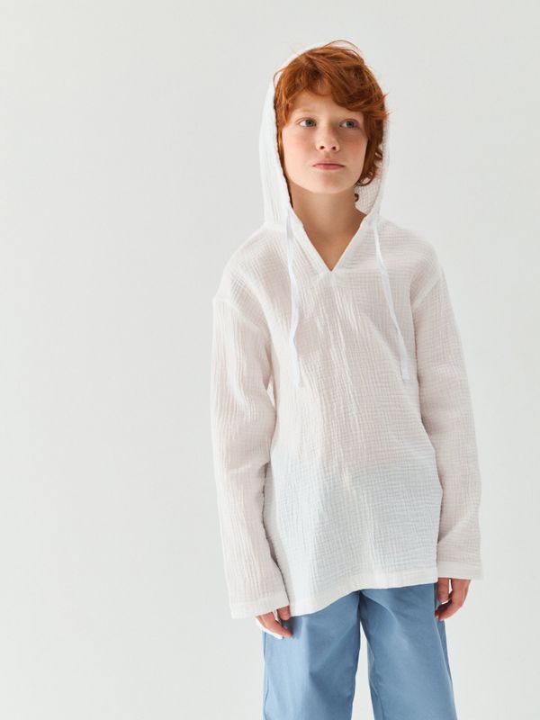 Рубашка муслиновая с капюшоном 