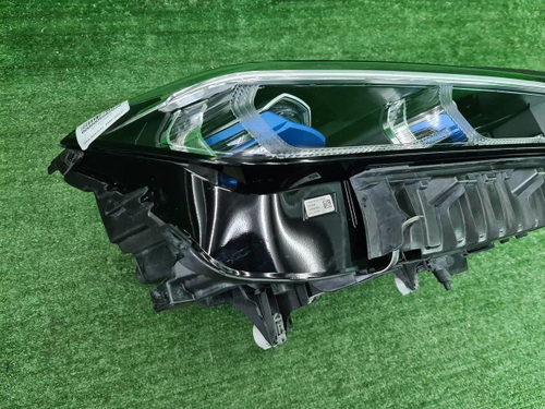 Фара правая BMW 7er G11 G12 (2019-2022) Laser