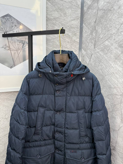 Пуховик Kiton