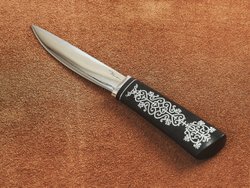 Якутский нож "Амга", сталь Х12МФ, рукоять черный мореный граб / орнамент