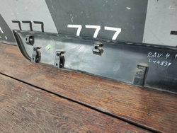 Накладка крышки багажника Toyota RAV4 V (XA50) 18-нв Б/У Оригинал 768020R070