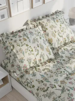 Декоративная наволочка с рюшами, оборками "Ботаника" 70х70 см, 1 шт, без молнии