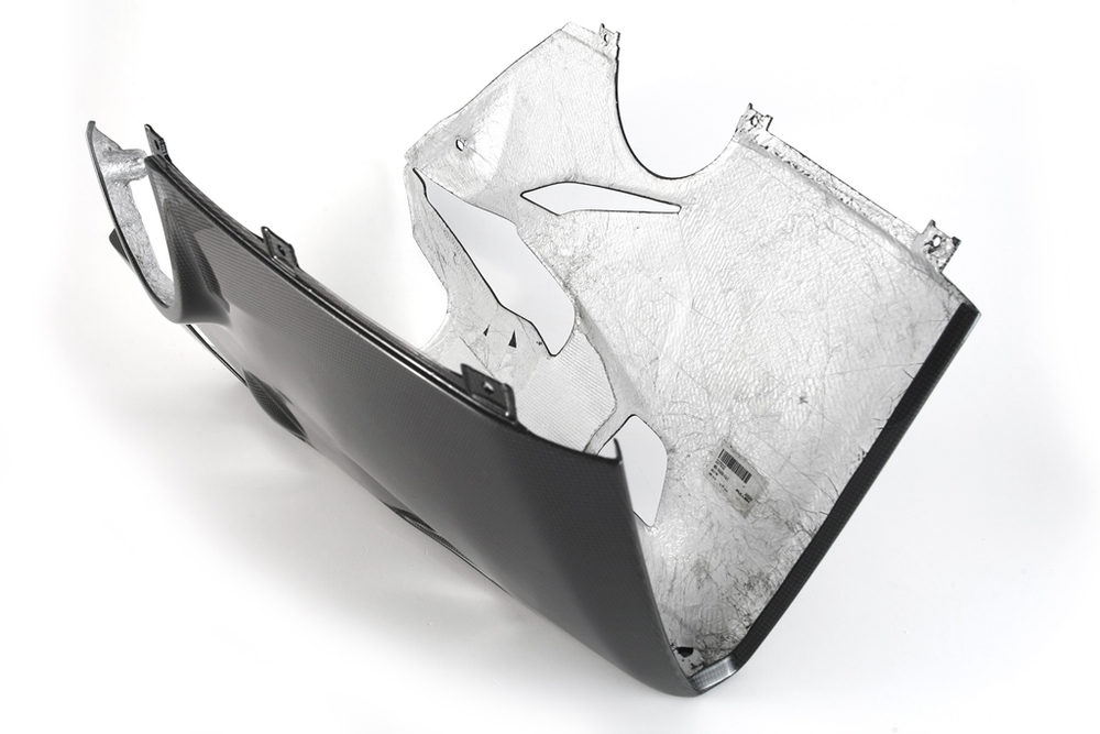 Fullsix Карбоновый поддон для выхлопной системы - Belly Pan Ducati Panigale V4