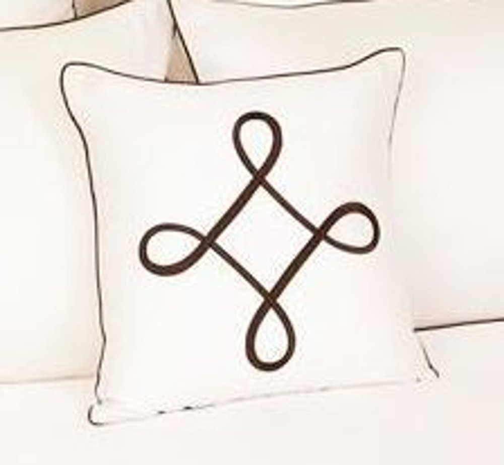 Элитная наволочка декоративная Luxberry Base белая от Luxberry